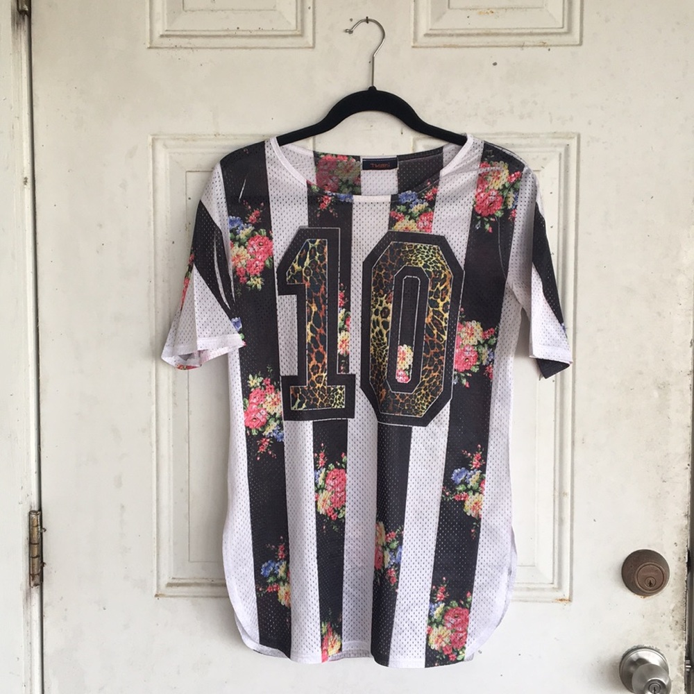 Floral white jersey shirt